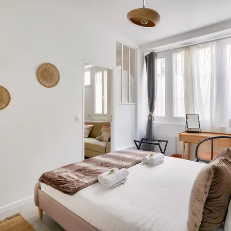2 Bedrooms In The 15th District París